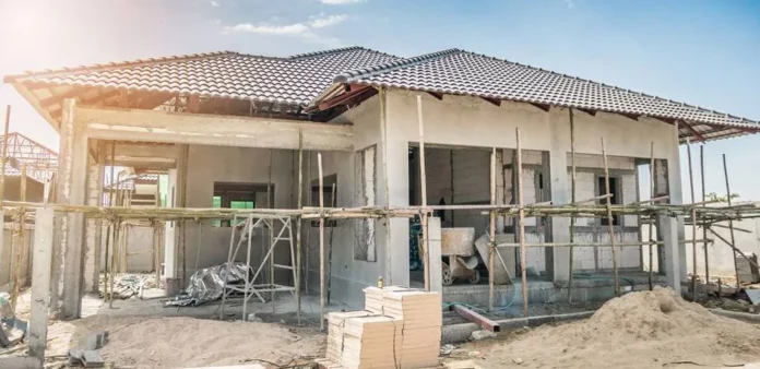 faire-construire-maison-avantages-choisir-plan-petite-maison-1